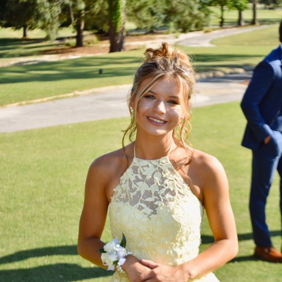 Prom Dress - Picture 3 of 7